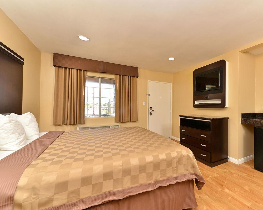Rodeway Inn & Suites Chula Vista San Diego South Εξωτερικό φωτογραφία